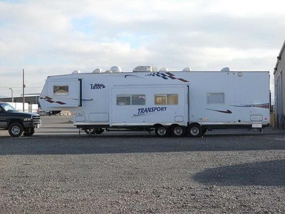 06 Thor Toyhauler