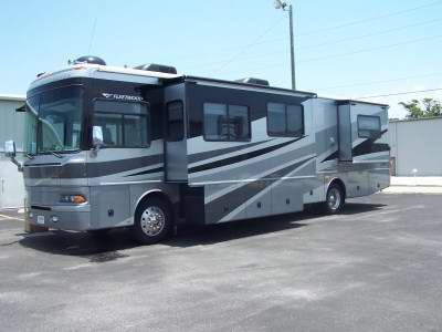 FL - 2005 39� Fleetwood Providence w/4 s