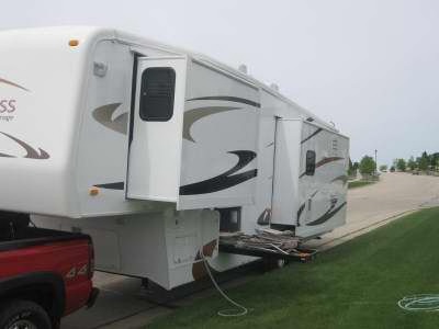 WI - 2007 35� Carriage Compass w/ 3 slid