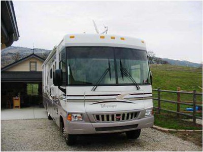 2006 Winnebago Voyage WFF33V