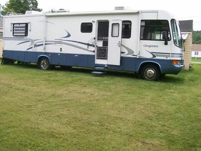 2001 Georgetown Motorhome 35 ft $29,999