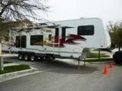 2008 Fleetwood Gearbox 375SA 2G - Toy Ha