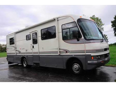 1996 Holiday Rambler Endeavor 31