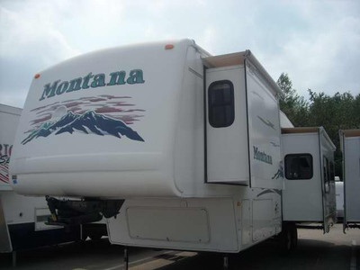 2003 Keystone Montana 3255RL w/ 2 slides