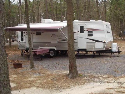 2008 Crossroads Zinger travel trailer