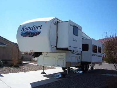 2003 Thor Komfort M29 FSG 32 Fifth Whee