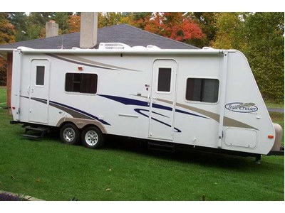 2007 Travel Trailer Shrowroom Cond 27 ft