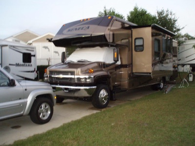 2008 Jayco SUPER-C Motorhome    $114,000