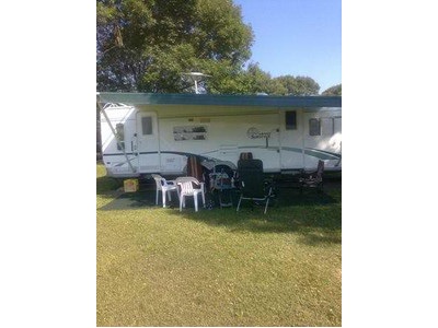 2005 Grand Surveyor Ultra Lite 28 