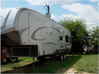 2009 Open Range 337RLS - 5th Wheel w/3 s