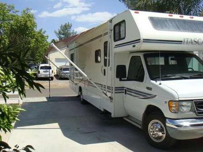 2002 Winnebago Itasca Spirit 31 Class C
