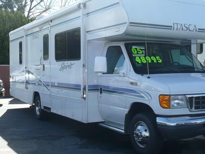 2005 CLS C,29 Dbl Sld By Winnebago