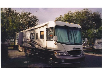 2001 Coachmen Santara 3602KS $49,500