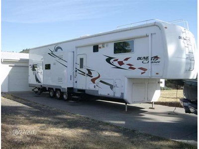 2007  Dune Chaser 38SKD Toy Hauler