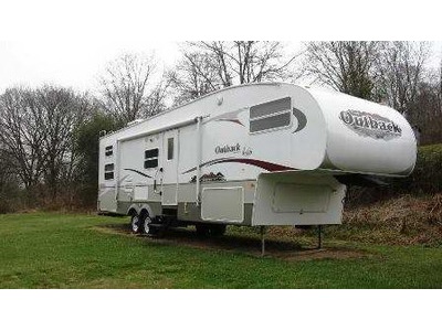 2008 Keystone Outback Sydney - 35 Fifth