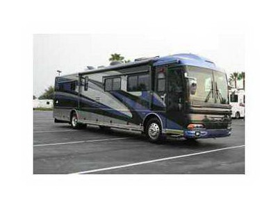 2003 American Coach American Tradition