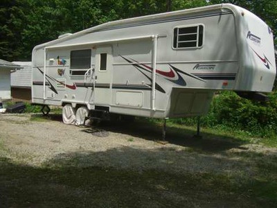 PA - 2000 29� Holiday Rambler Alumascape
