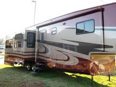 2005 K-Z Escalade M-36 - Bank Repo