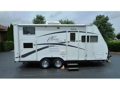 2007 Fleetwood Pegasus 210 RB