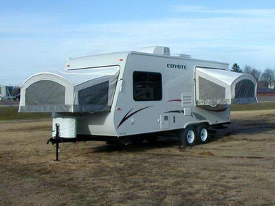 2010 Coyote 22CT - Blowout Price!