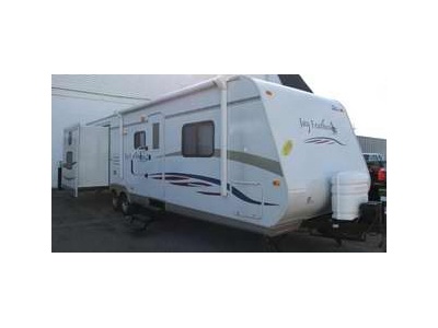 2008 32.11� Jayco Jay Feather w/2 slides