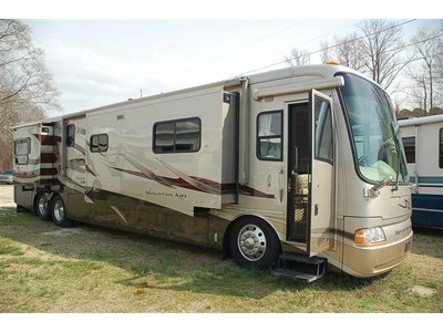 2005 Mountain Air Diesel pusher 400HP