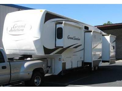2007 37� Dutchmen Grand Junction w/4 sli
