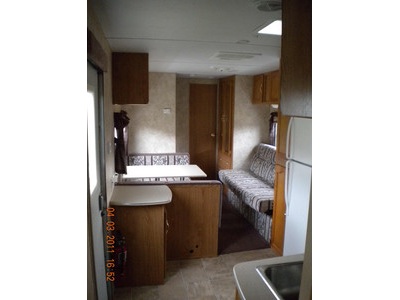 2005 FOREST RIVER