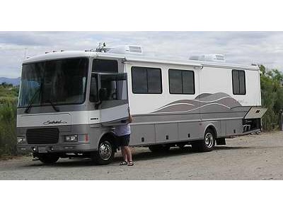 1999 34� Fleetwood Southwind w/2 slides