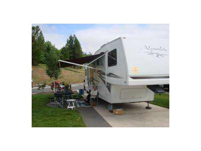 2005 Alpenlite M-32RK Hillcrest - 5th Wh