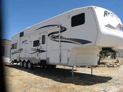 2005 Raptor 3512 Toyhauler