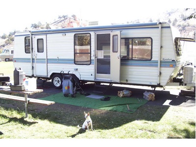1994 Komfort- 28 ft.