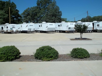 **4th of July RV Blowout Sale**