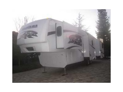 2009 Keystone Montana 3400RL