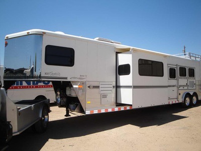 Sundowner Signature LQ   Trailer $59,900