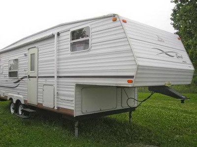 2002 Jayco Quest 1/2 Ton Towable  $6,995