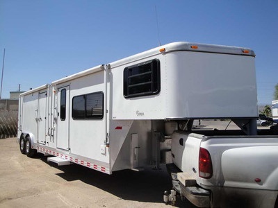 Sundowner Sunlite LQ Gsneck Tlr. $19,900