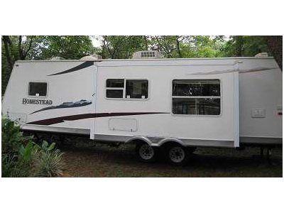 2006 30� Starcraft Homestead Lite w/slid