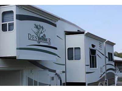 2006 38� Jayco Designer w/4 slides