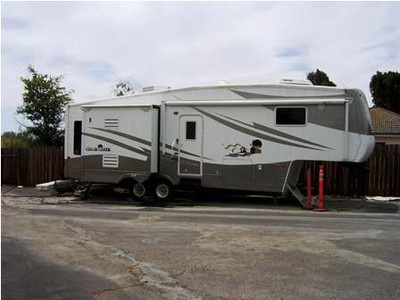 2004 Forest River Cedar Creek 30CKTS 