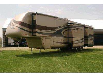 2006 37� Newmar Kountry Aire w/4 slides