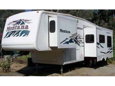 2004 Keystone Montana 2950RK