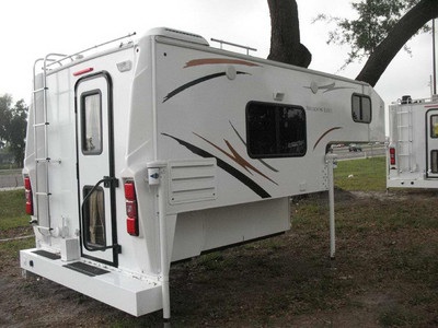 NEW 2011 Shadow Lite 8.5 SLB Truck Cmpr