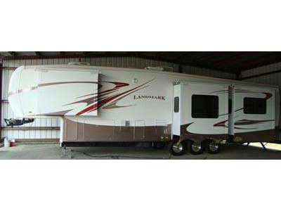 2007 39� Lazy Daze Landmark Monticello w