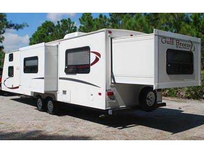 2007 28� Gulf Stream Gulf Breeze w/2 sli