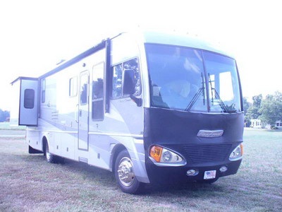 2006 Fleetwood Pace Arrow 