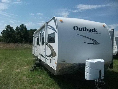 2010 Outback keystone super lite