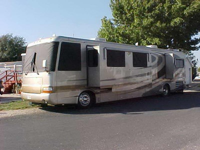 2001 Newmar Dutch Star 4095 in Texas