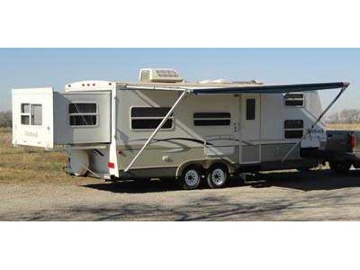 2004 26� Keystone Outback 26RS w/slide