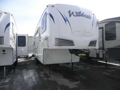 2011 Wildcat 302RL Rear Living 5th Wheel